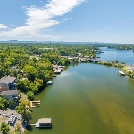 Ember'S View, Spa City Jewel- Lovely Lake Condo Hot Springs Exterior foto