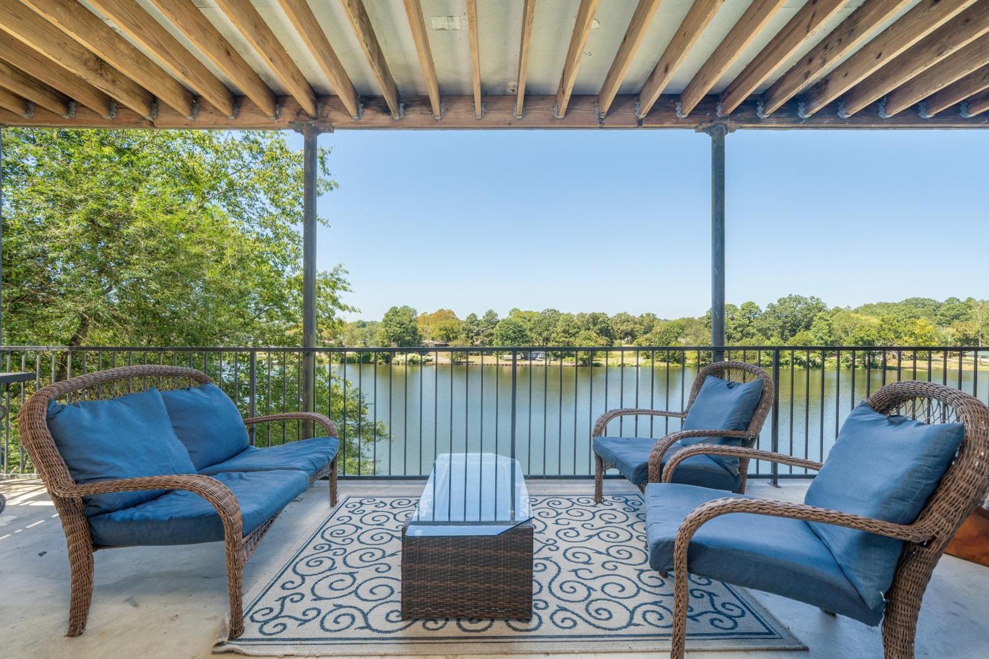 Ember'S View, Spa City Jewel- Lovely Lake Condo Hot Springs Exterior foto